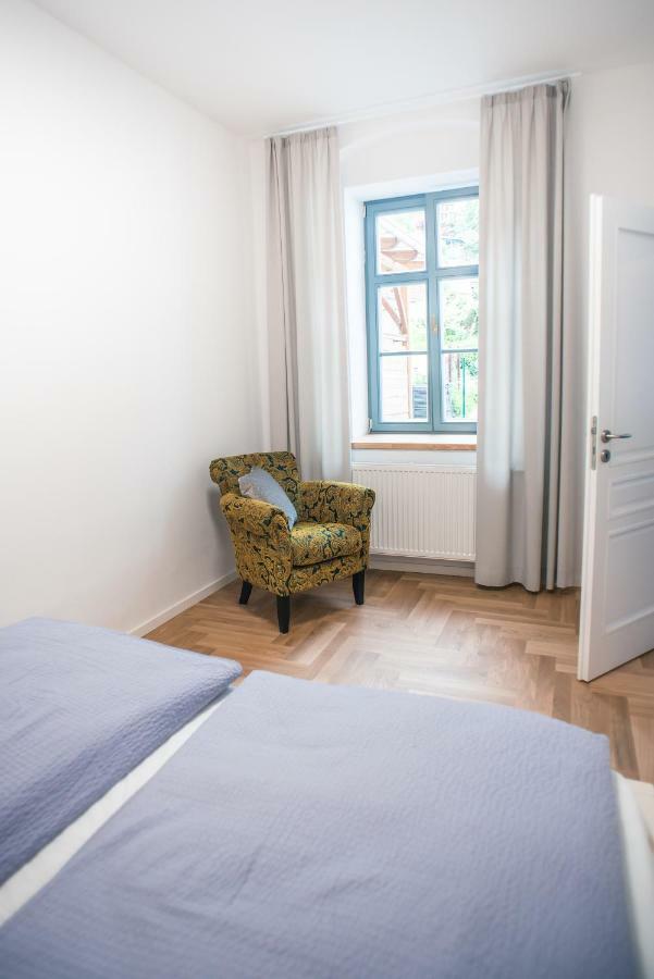 Penzion Masarykova 37 Hluboká nad Vltavou Exterior foto